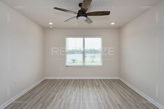 Building Photo - 22360 Aleutian Ave