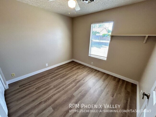 Building Photo - 6361 W Onyx Ave