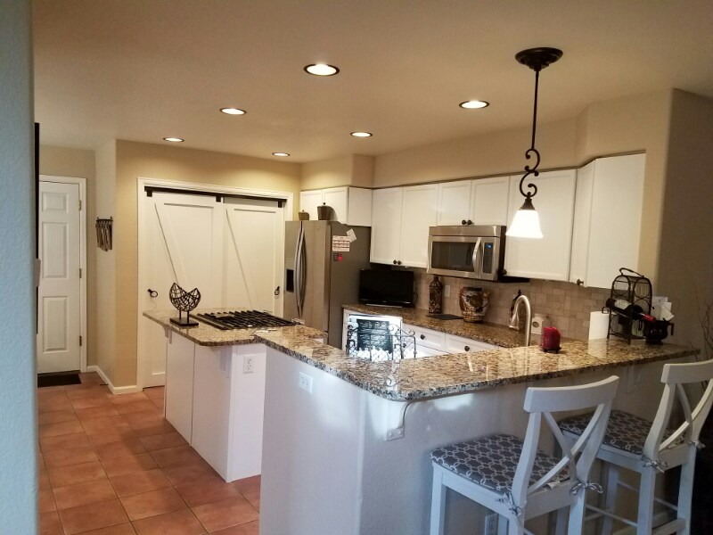 Building Photo - 9484 Southern Hills Cir