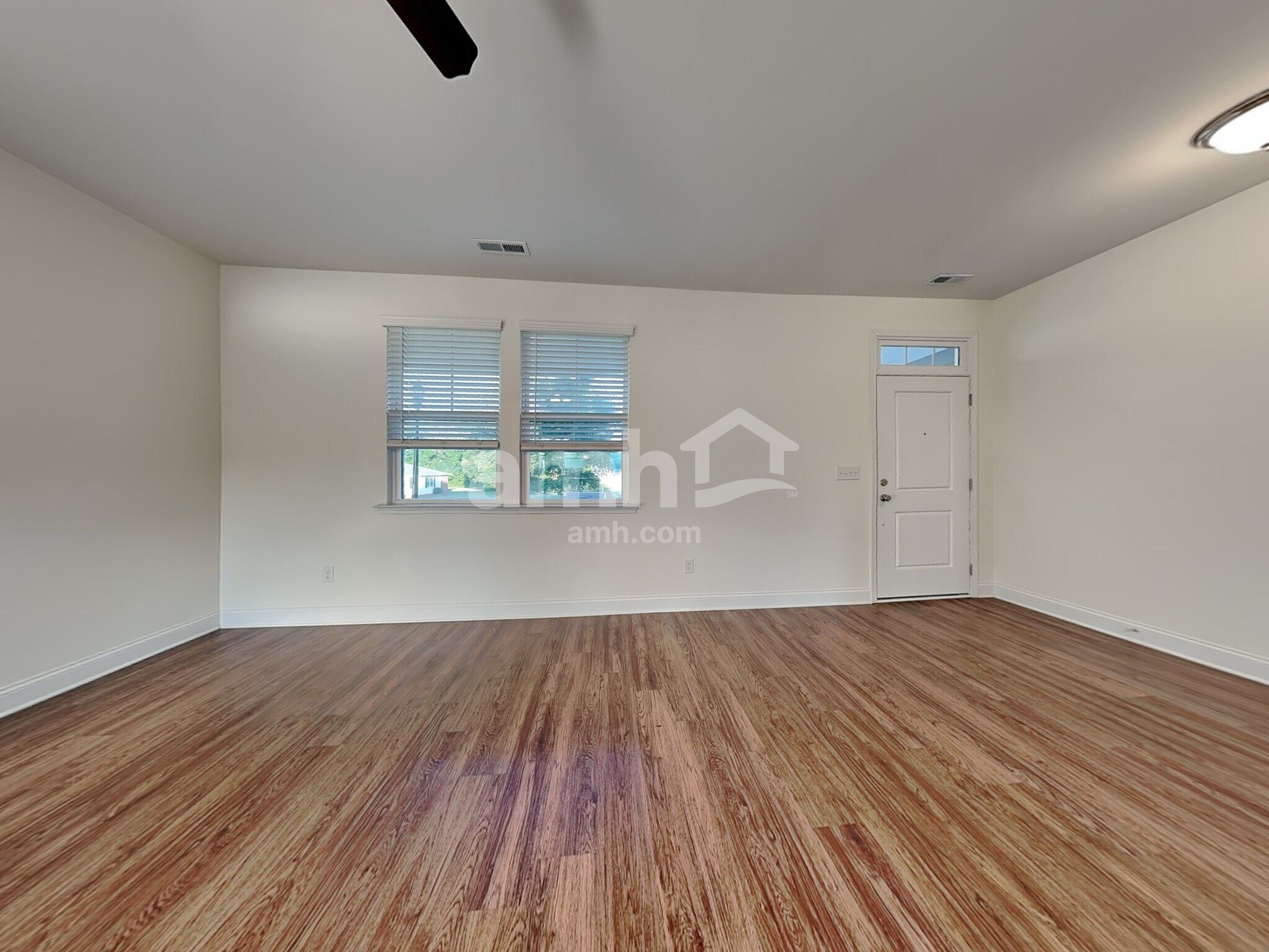 Building Photo - 301 Stowe Rd