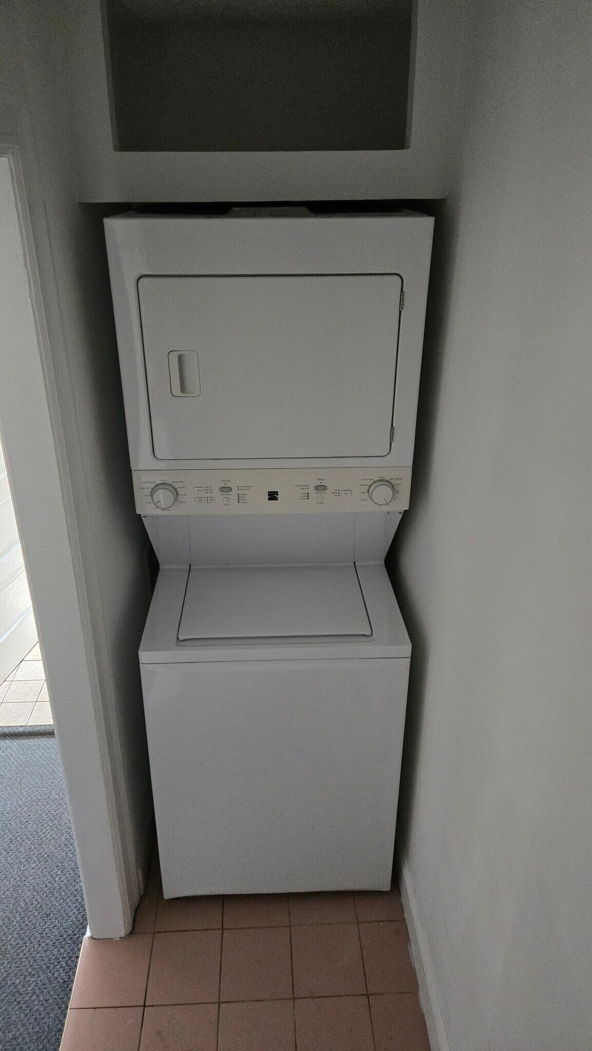 In Unit Washer/Dryer - 776 Melbourne St