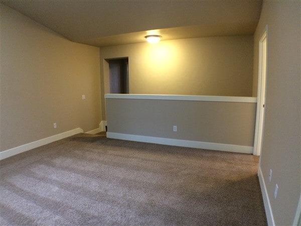 Building Photo - 63166-63166 NE Meridian Pl