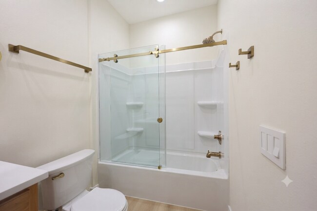 Building Photo - Church Street Village Home For Rent