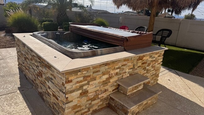 Building Photo - Price Reduction Furnished Pool Home Rental!!