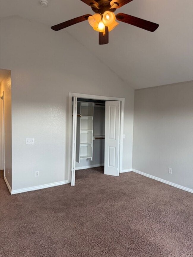 Building Photo - Nice home in west Fayetteville