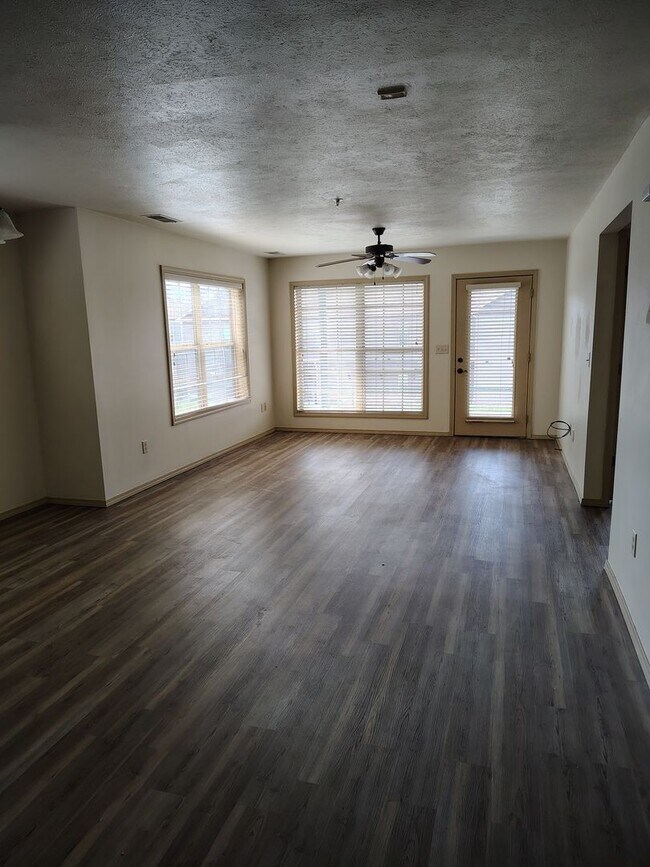 Primary Photo - Condo for rent