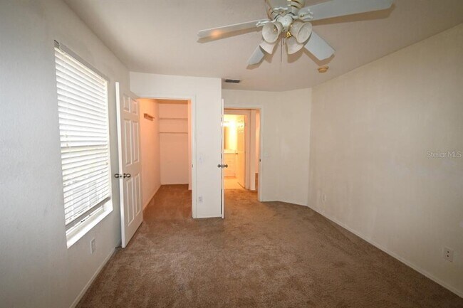 Building Photo - 36100 Lake Chase Blvd