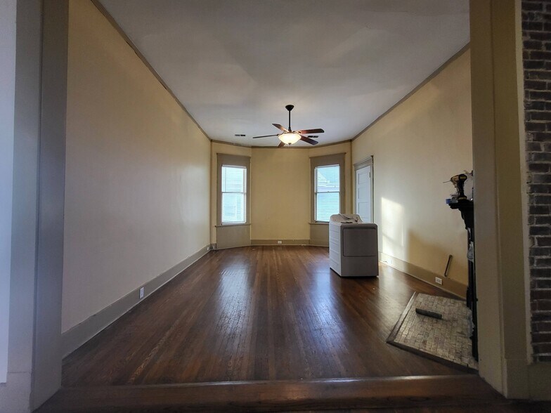 Building Photo - 37 S McLean Blvd