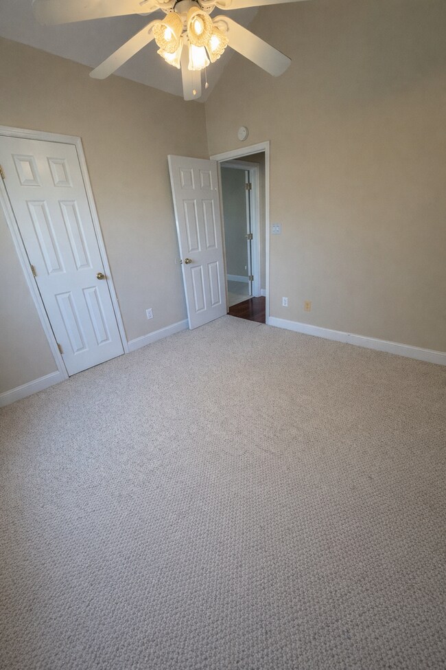 Building Photo - Charming Bonaire Home with Workshop, Privacy Fence & Spacious Layout!