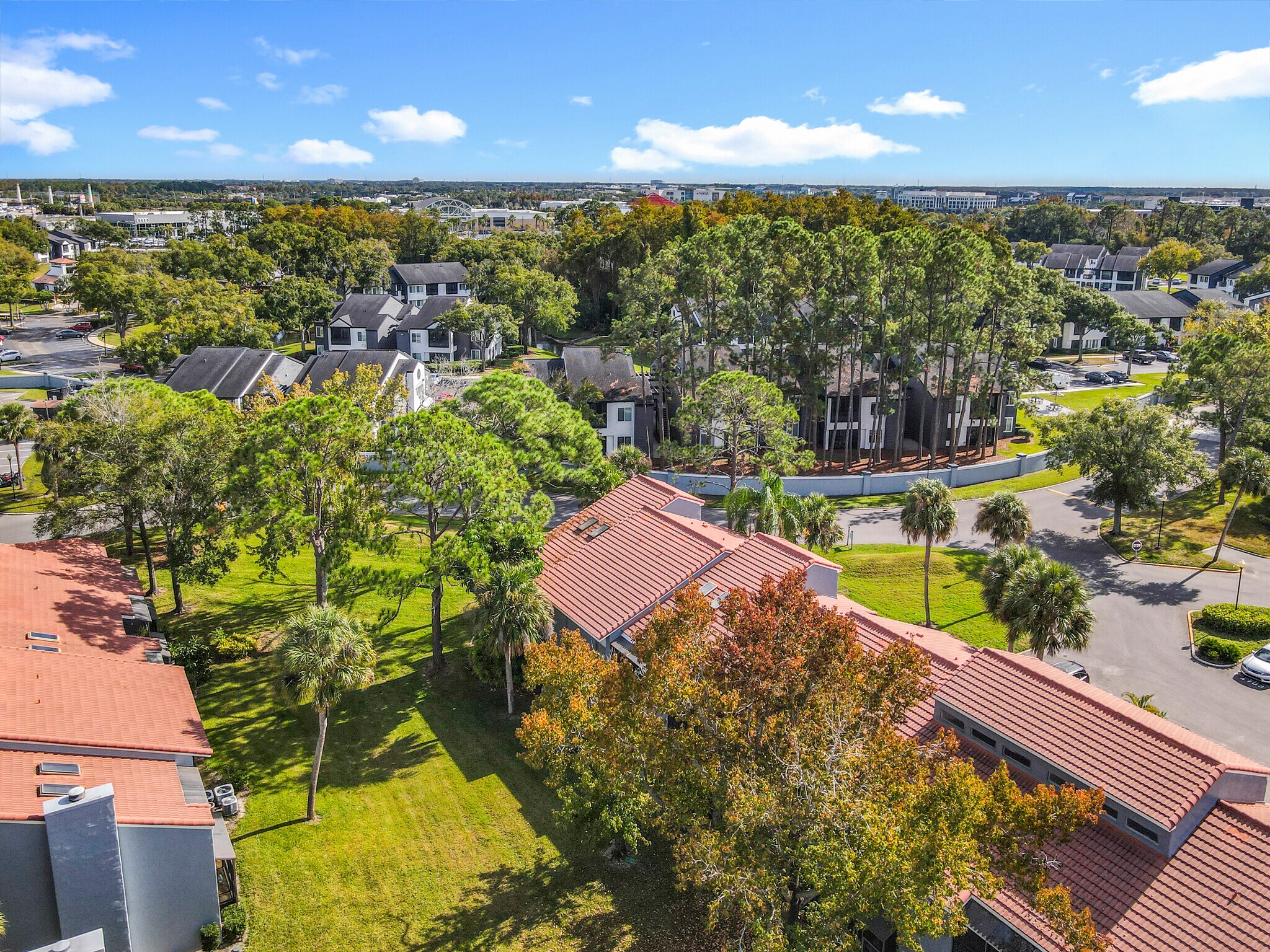 Building Photo - 4711 Capri Plz