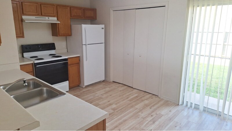 Building Photo - 3706 Malibu Ln