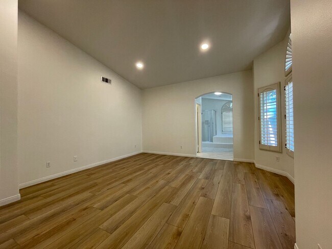 Building Photo - 1780 Blackbird Cir