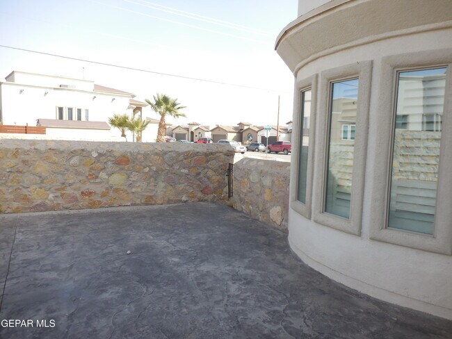 Building Photo - 3143 Red Maple