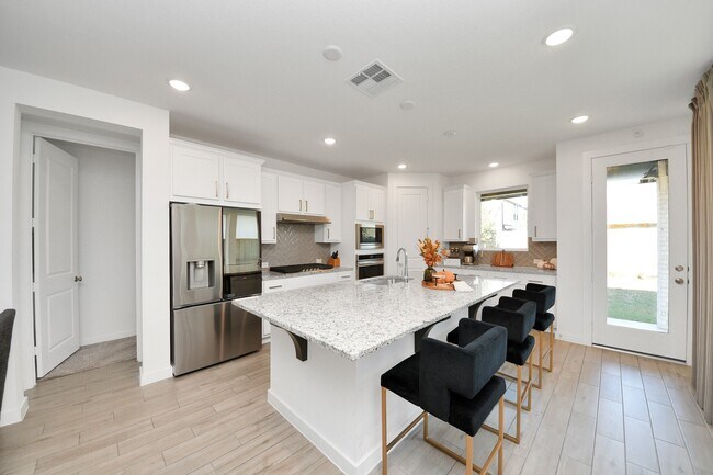 Building Photo - 4135 KINSEY ST