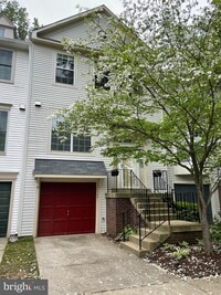 Building Photo - 5833 Pin Oak Commons Ct