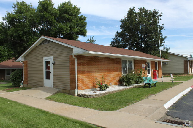 Building Photo - Wentzville Senior Housing