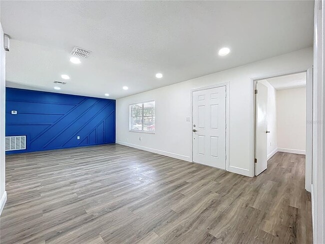 Building Photo - 1307 Jean Ct