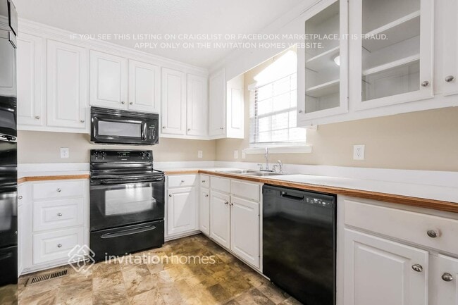 Building Photo - 6312 Bent Oaks Ct