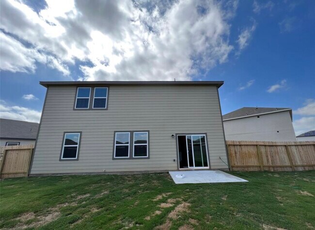 Building Photo - 1005 Wild Enclave Ln