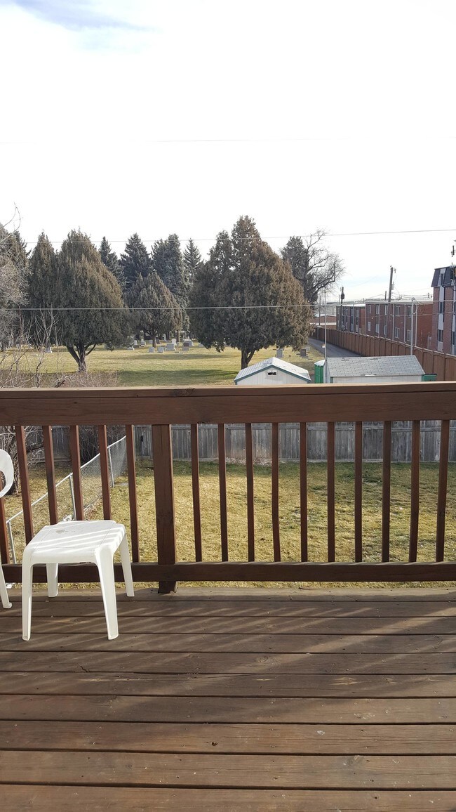 Building Photo - 2820-2813 13th Ave