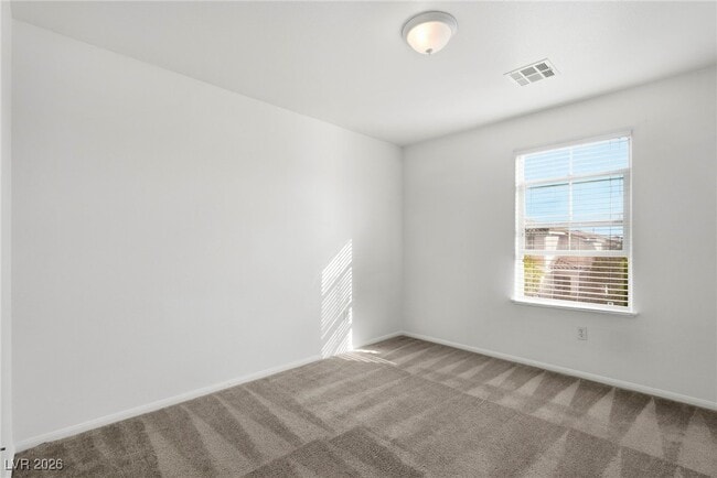 Building Photo - 10585 Cave Ridge St