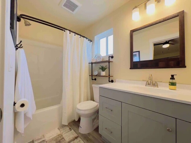 Building Photo - Gated Community A/C Almost New Home in Cen...
