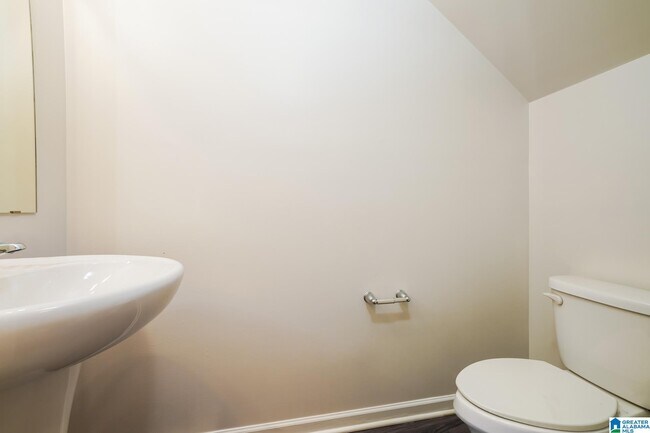 Building Photo - 4691 Woodford Cir