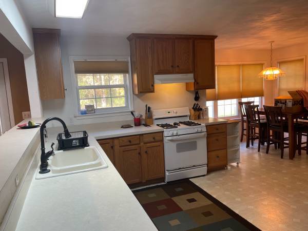 Building Photo - 1721 Mill Wood Way