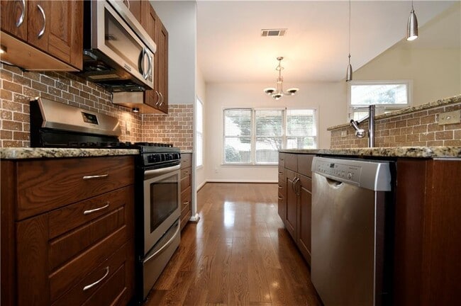 Building Photo - 4534 Village Springs Run