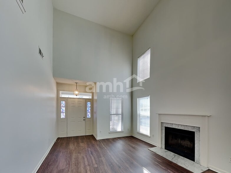 Building Photo - 9032 Little Hampton Pl