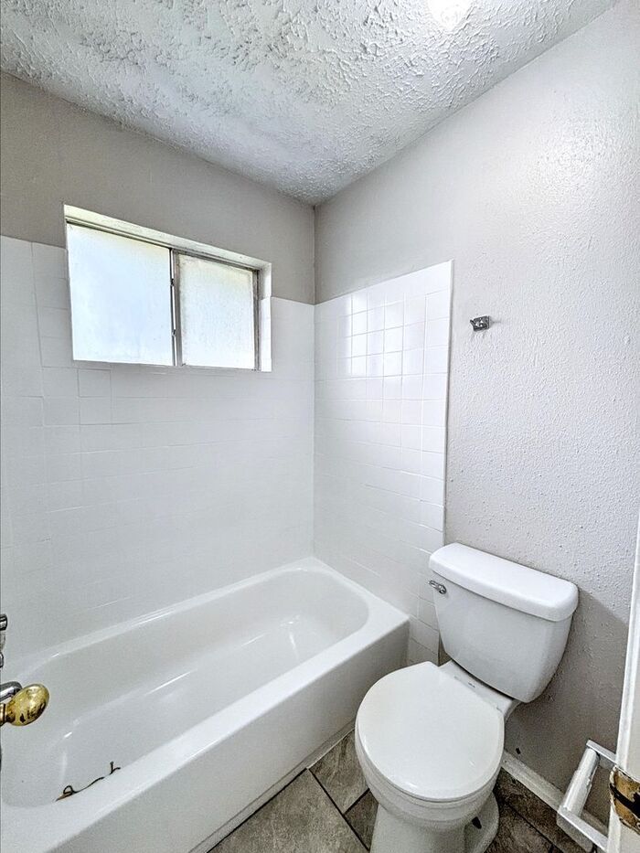 Building Photo - 7311 Postwick Ct