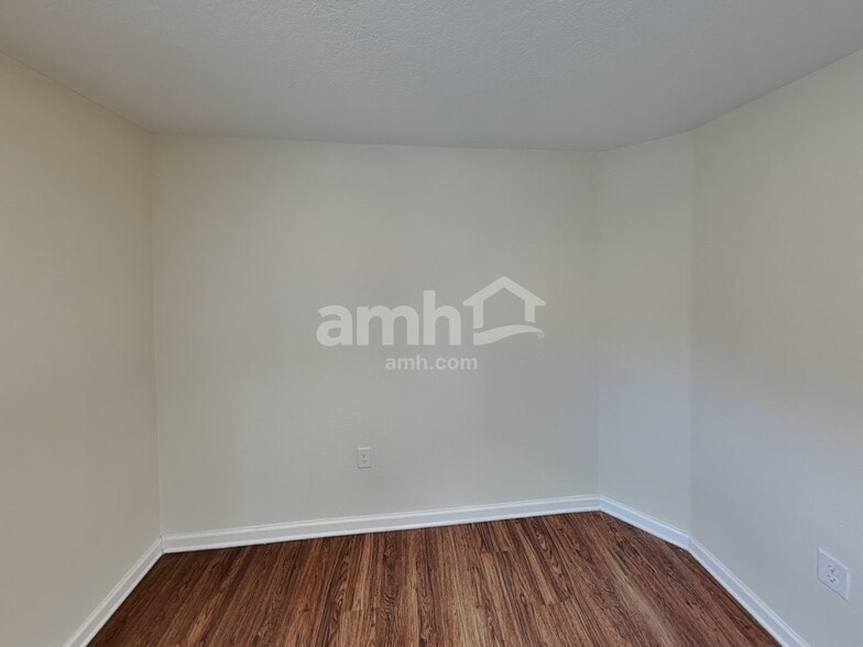 Building Photo - 4351 Seven Canyons Dr