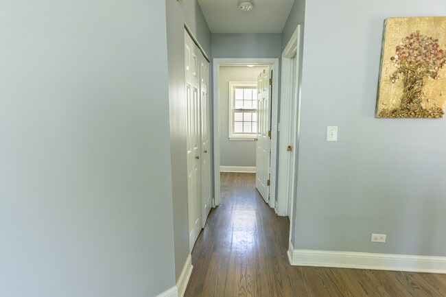 Building Photo - 3275 Grafton Ln