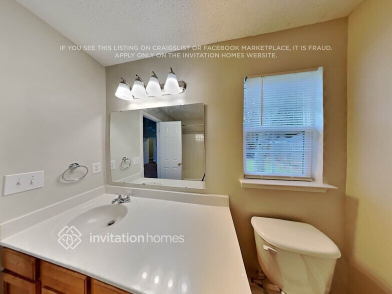 Building Photo - 105 Bosburg Dr