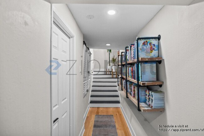 Building Photo - 3473 Birdsall Ave