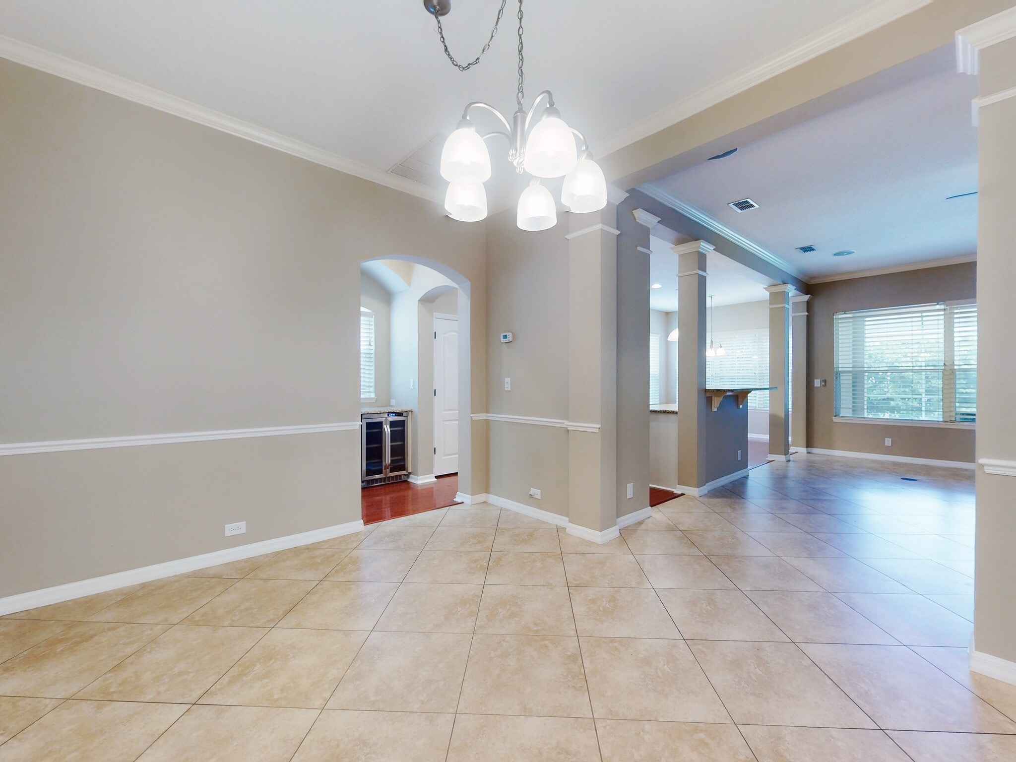 Building Photo - 610 Victoria Hills Dr