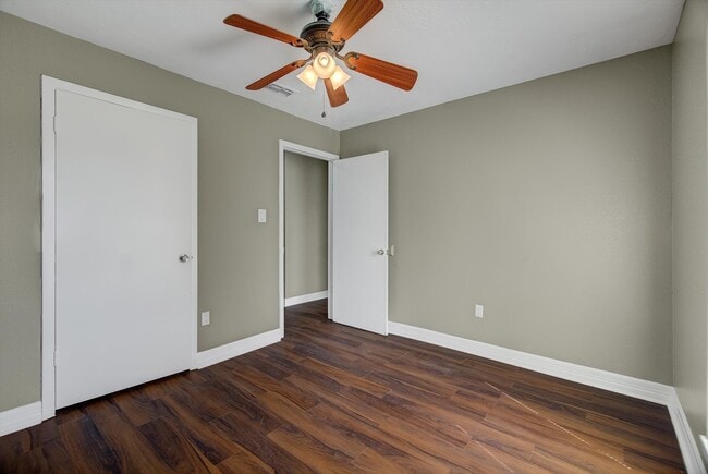 Building Photo - 6315 Rustygate Dr