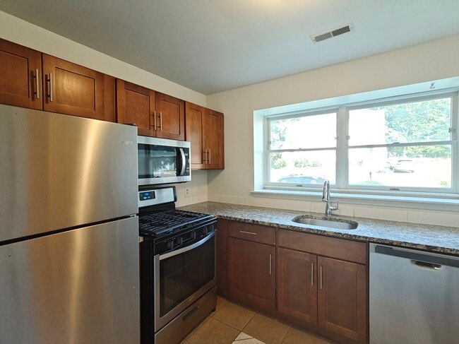 Building Photo - 10 S Indian Valley Ct