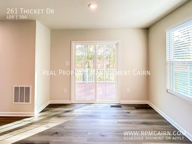 Building Photo - 261 Thicket Dr