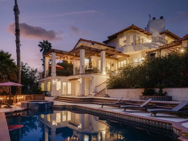 Building Photo - 20784 Fortuna Del Norte