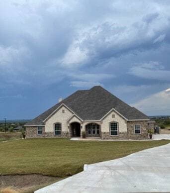 Building Photo - 1013 Sky Ct