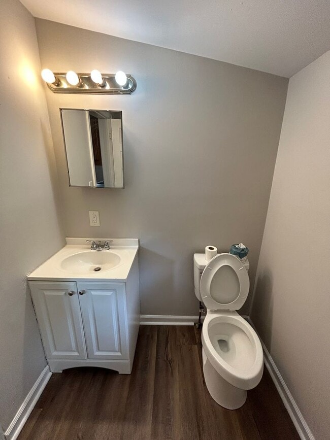 Building Photo - Updated 3/1 House in South Rome- $1,095