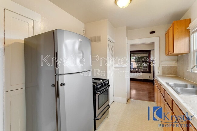 Building Photo - 126 Contra Costa St