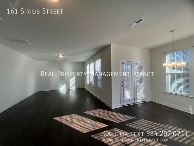 Building Photo - 161 Sirius St