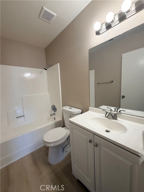 Building Photo - 1677 W Wilson St