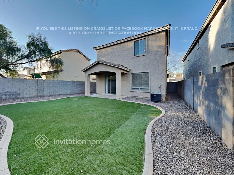 Building Photo - 3689 E Sundance Ave