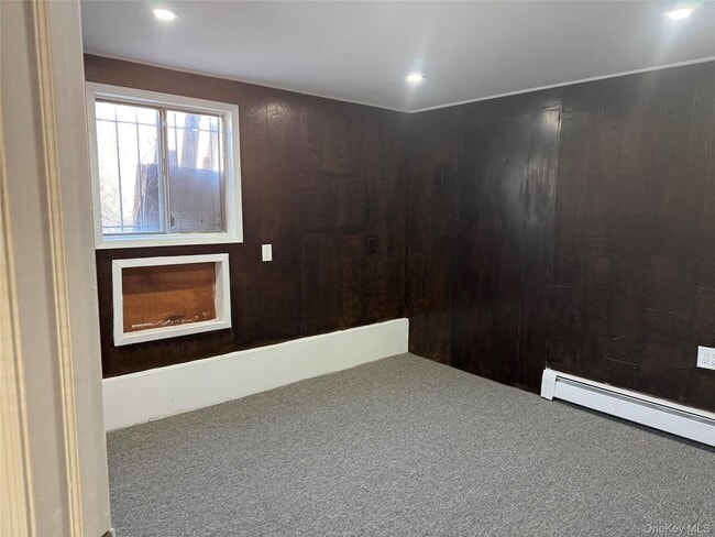 Building Photo - 10 Marsulin Dr