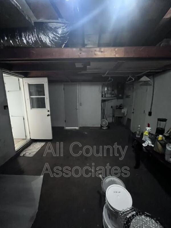 Building Photo - 3404 Devonshire Dr