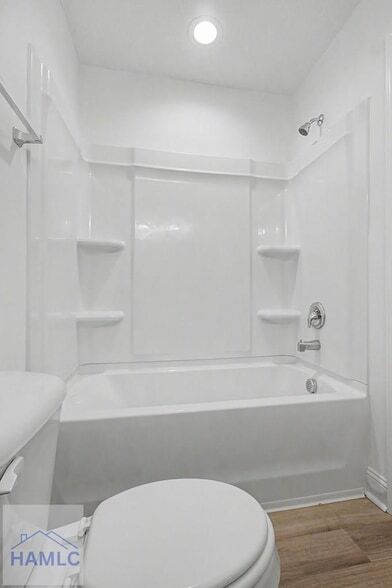 Building Photo - 76 St John's Ct