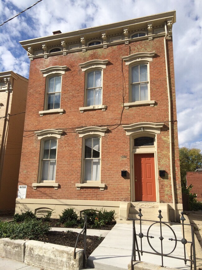 Building Photo - 2437 Ohio Ave